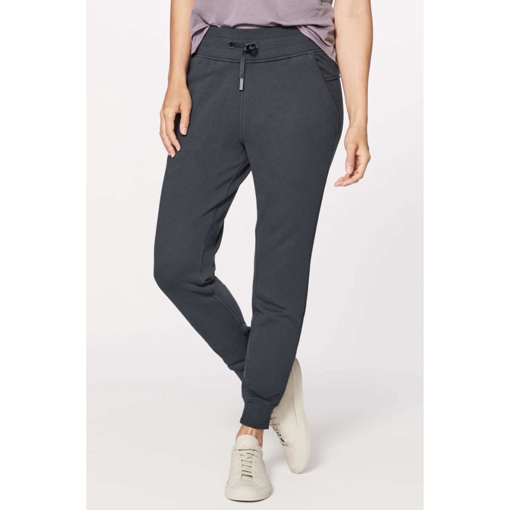 Lululemon Warm Down Jogger Sz 6 Gray Pull On Athletic Pockets